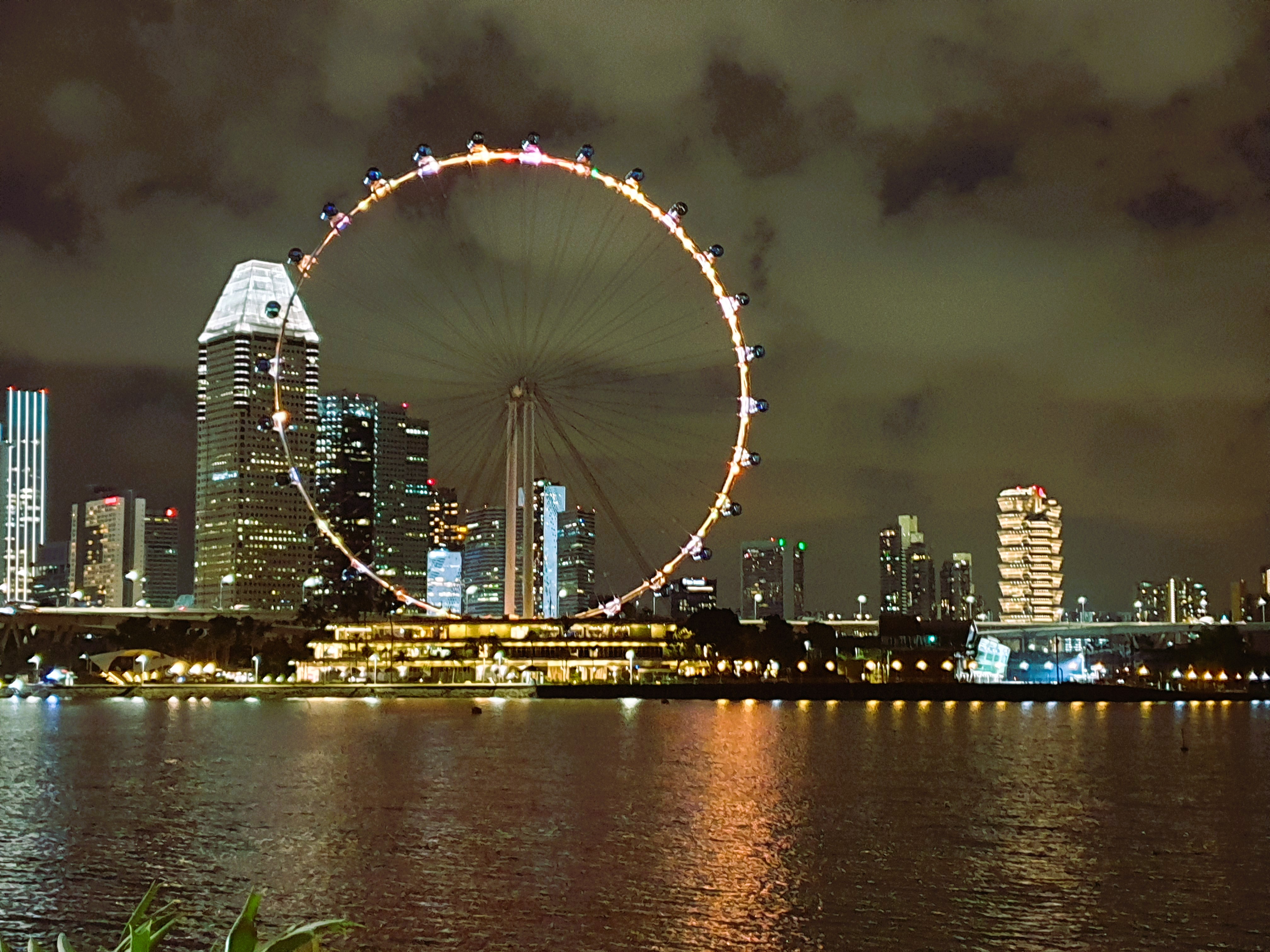 A Portal To Future Singapore Flyer